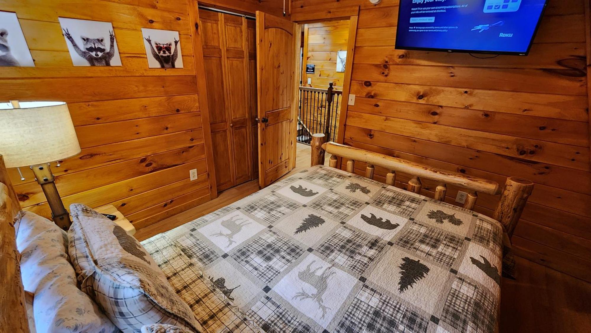 Lazy Bear Cabin Sevierville Exteriör bild